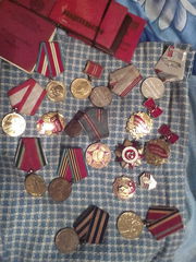 ордена и медали с документами