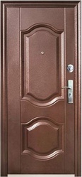 металлическая дверь